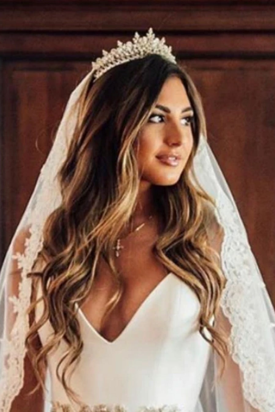 Buy GEMNA Wedding Tiara, Bridal Tiara Online | Ellee Boutique