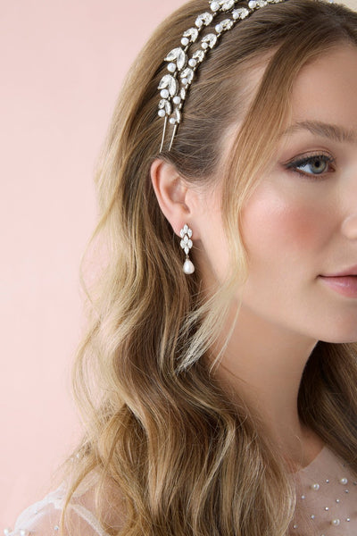 Darling Earrings With Pearls and Simulated Diamonds - Ellee Couture Boutique 