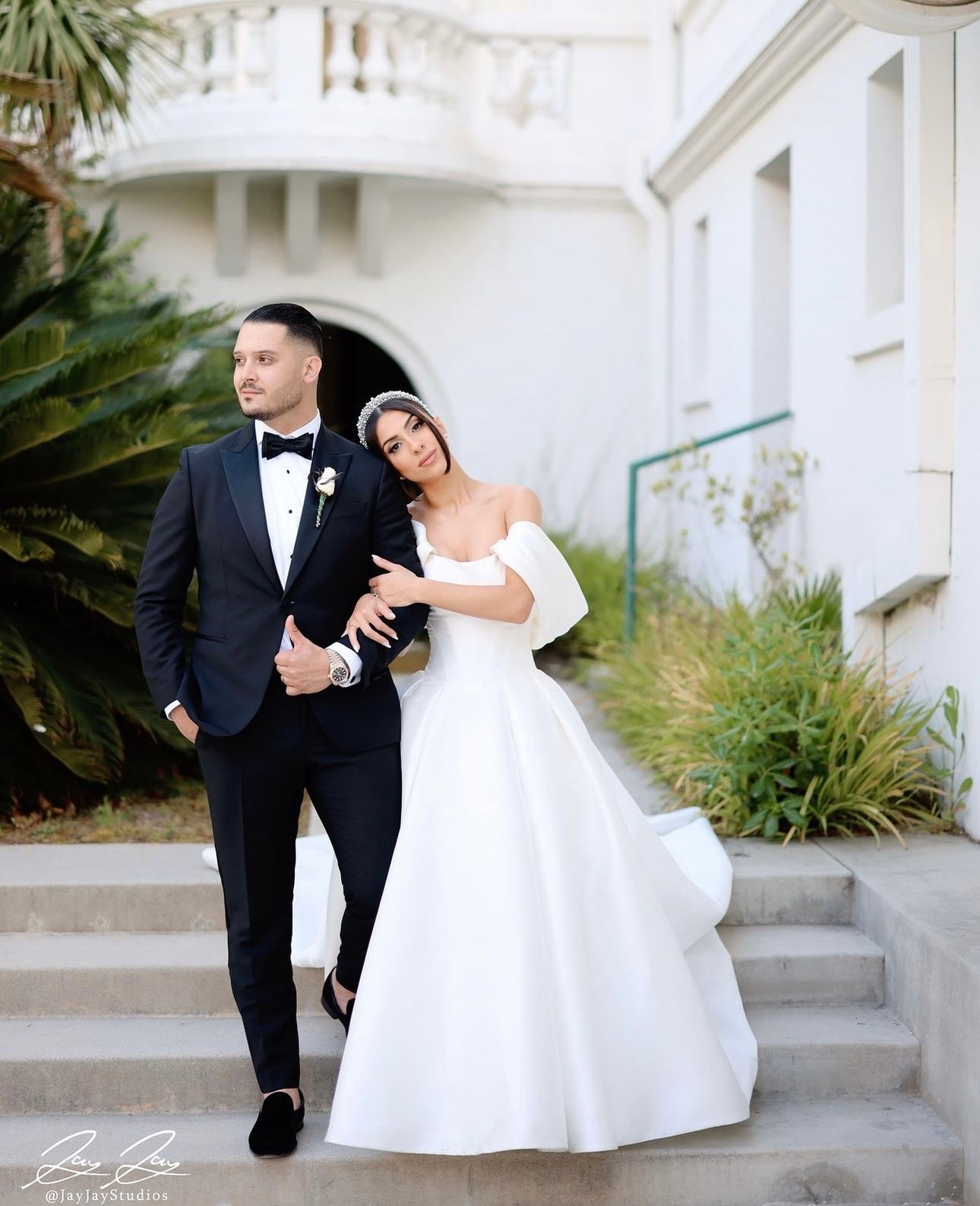 Ellee Bride Adorned with RAINA Luxurious Swarovski and Pearl Headband