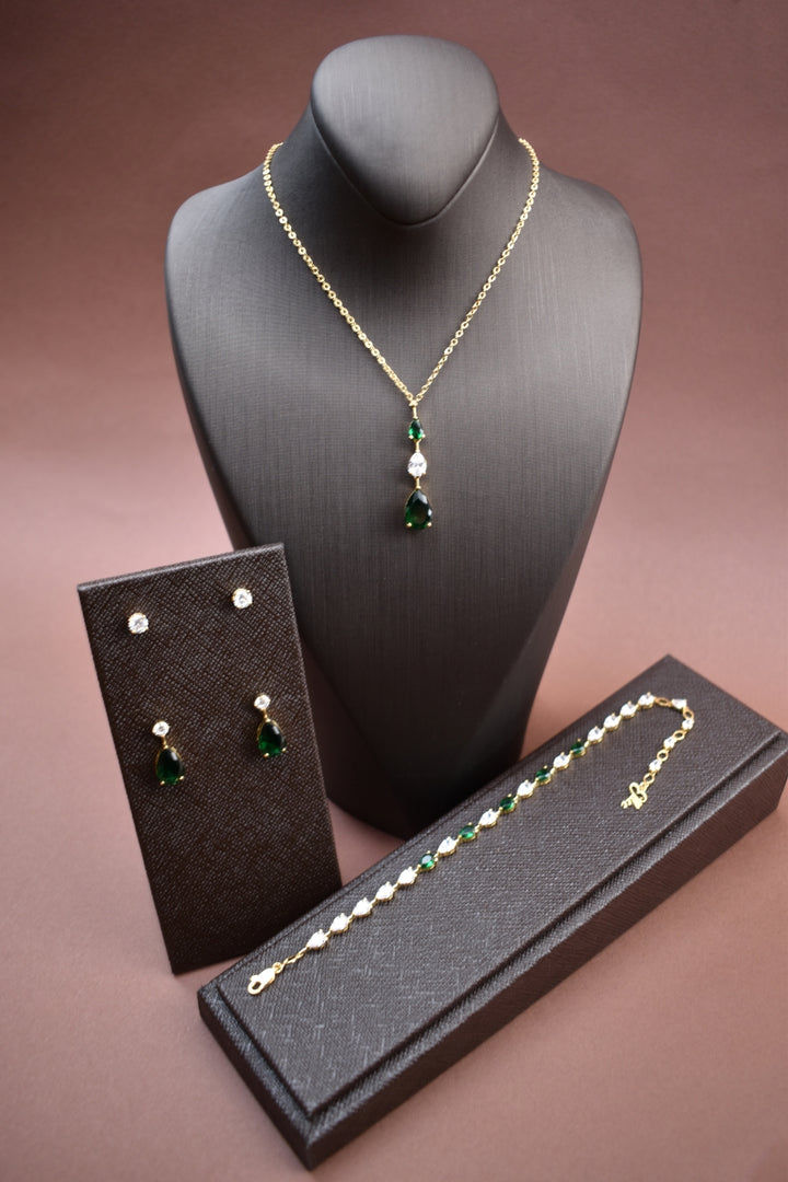 dala emerald set gold