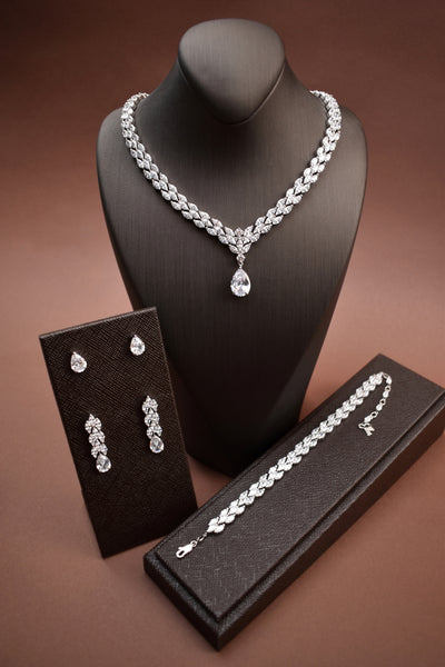 DARLING Simulated Diamond Jewelry Set