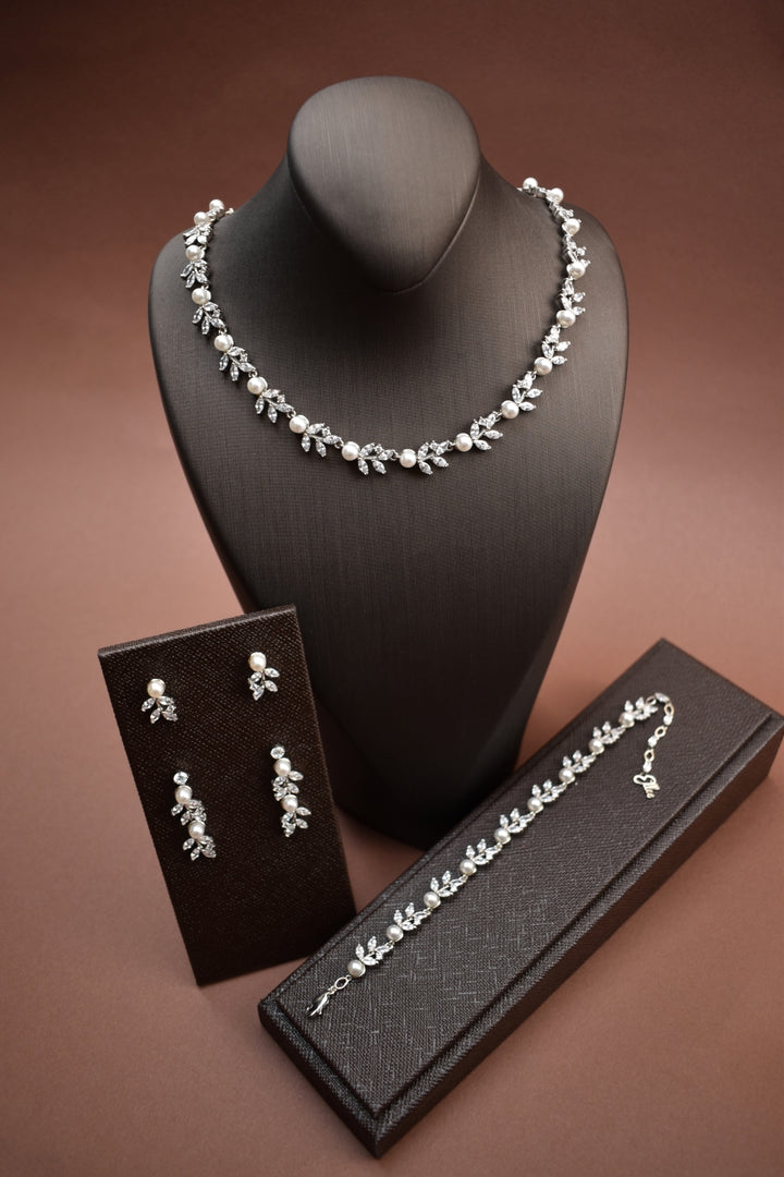 Leen-Jewelry-Set-Silver