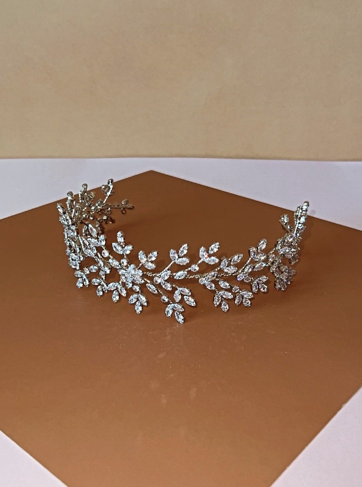 NOOR Simulated Diamond Headpiece