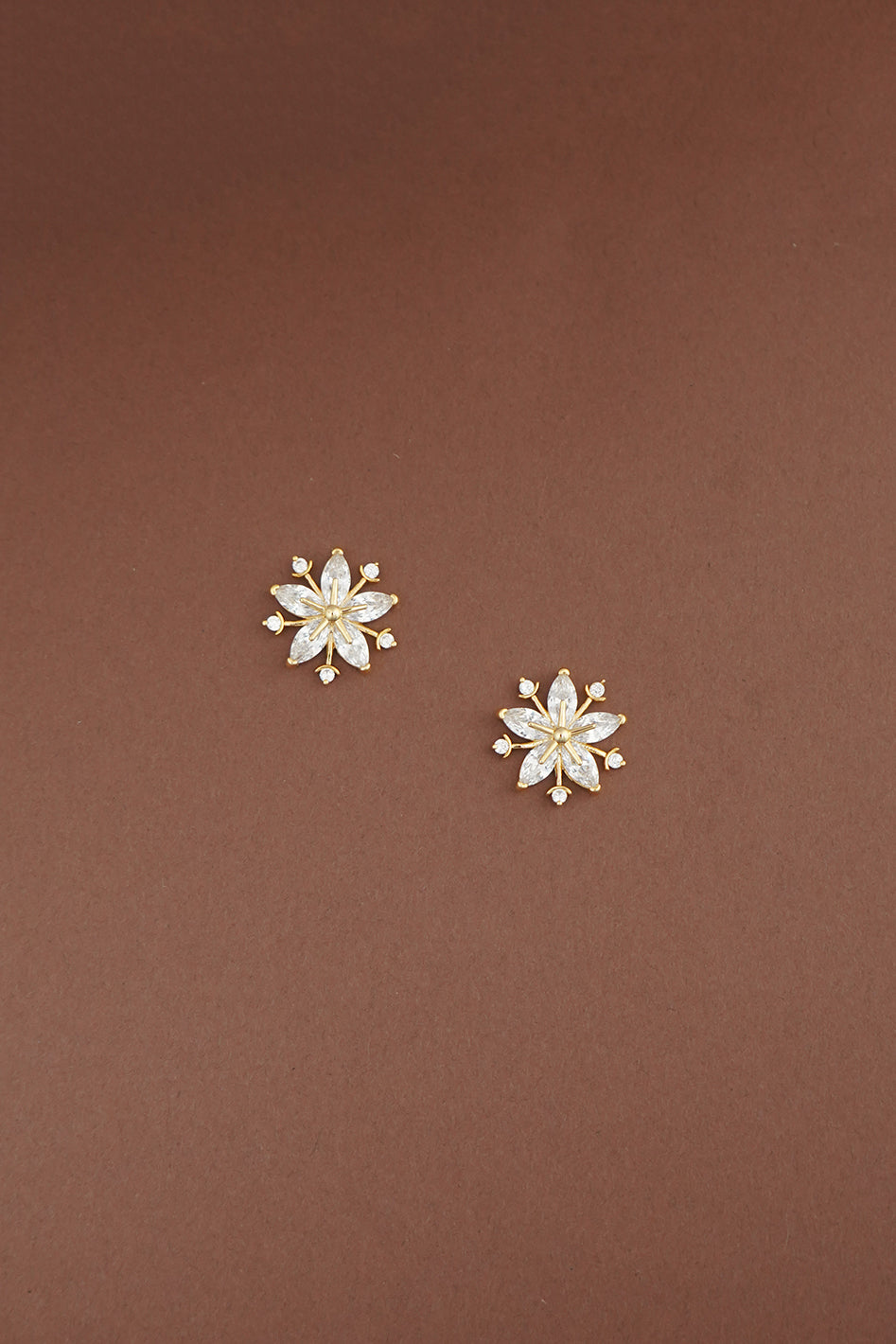 SNOWFLAKE Regular Simulated Diamond Stud Earrings