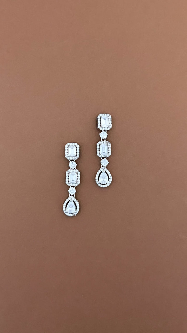 QUEST Glamorous Earrings - SAMPLE SALE