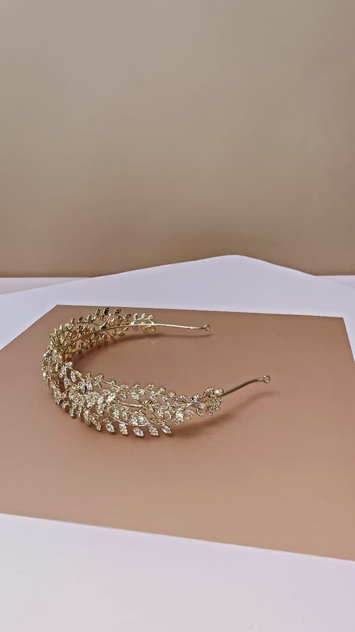 INNA Stunning 3-D Swarovski Bridal Headband