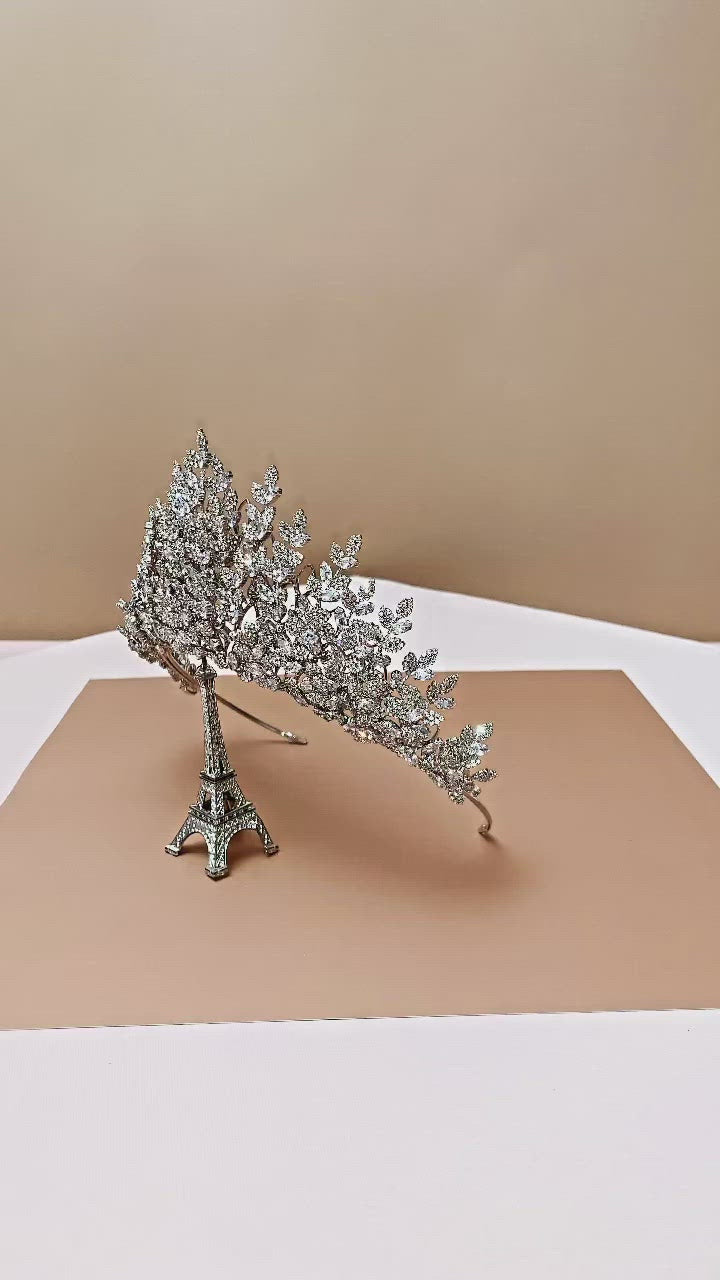 Ellee Real Bride Adorned with ALEXIA Leaf Swarovski 3-D Luxurious Bridal Tiara