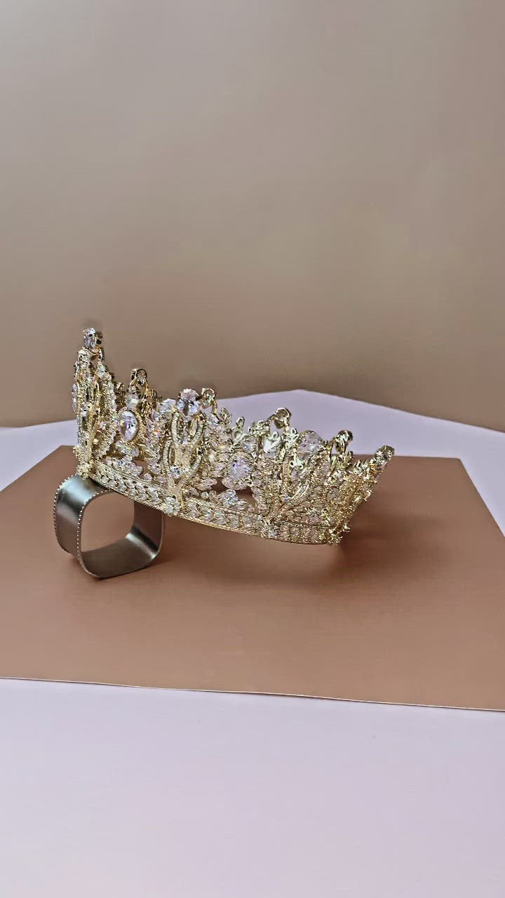 ROYALE Luxurious Wedding Full Crown for Royal Wedding