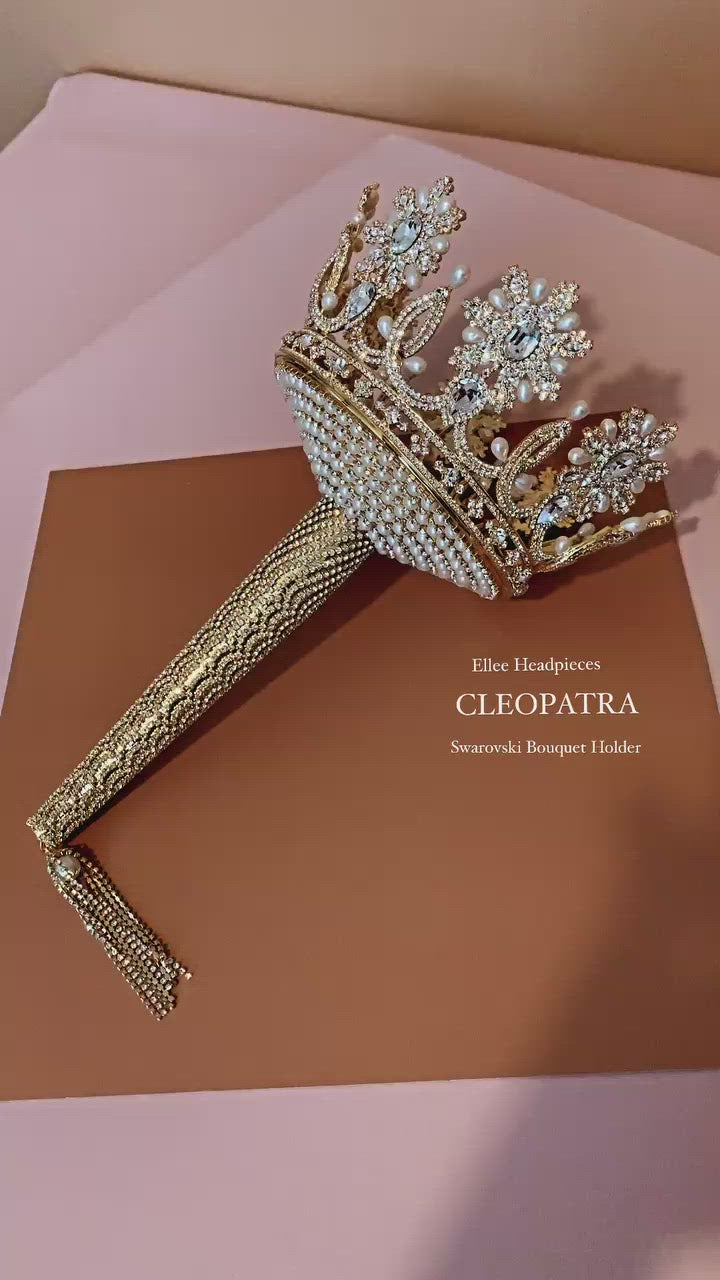 CLEOPATRA Luxurious Swarovski Bridal Bouquet Holder, Flower Holder