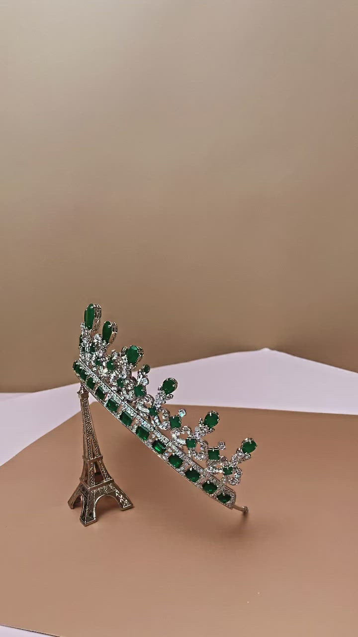 MAJESTIC EMERALD Green Swarovski Most Luxurious Royal Crown