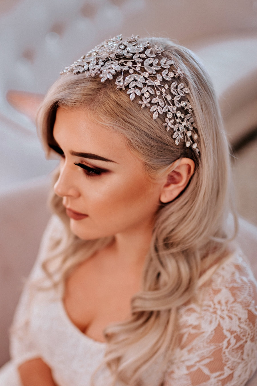 Buy AMORETTE Bridal Headpiece, Headpiece with Crystals Online | Ellee  Couture Boutique - United States