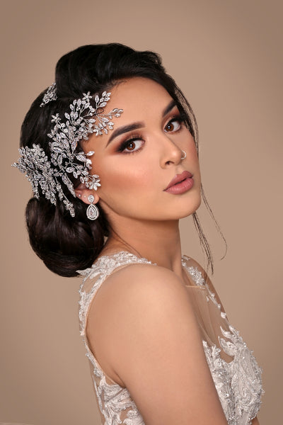 7 Tips for Choosing Your Bridal Hair Accessories – Ellee Couture