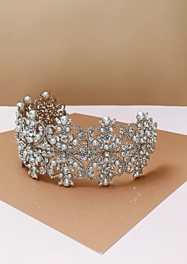 SAVANAH Wedding Headband with Luxurious Pearls, Swarovski Crystals