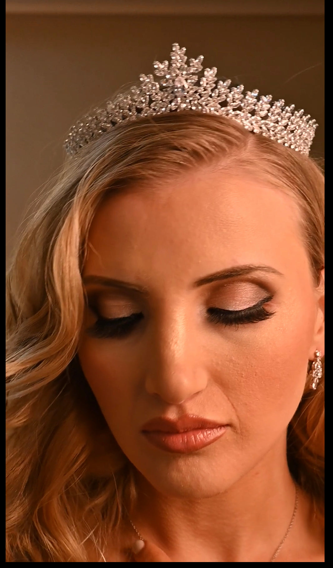 LILIANA Swarovski Charming Tiara