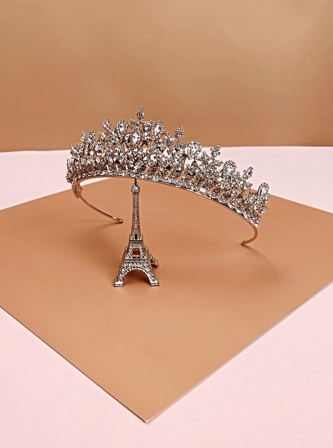 GEMNA Swarovski Luxurious Wedding Tiara 3D Luxury