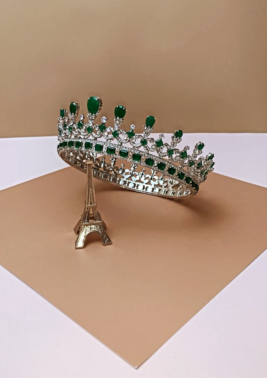 MAJESTIC EMERALD Green Swarovski Most Luxurious Royal Crown