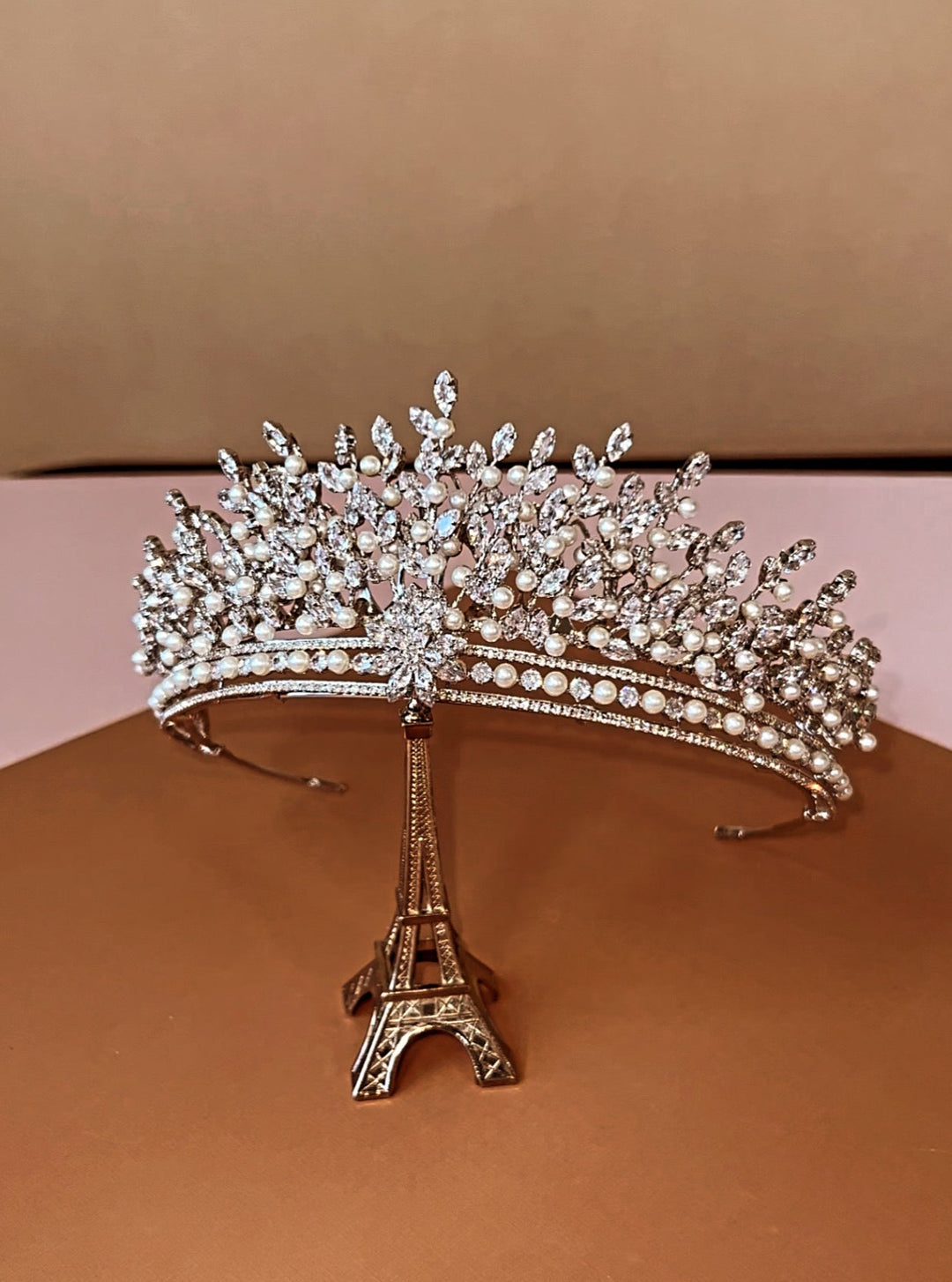 FRANCISCA Swarovski Leafy Crown